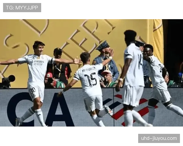 拜仁vs多特前瞻:两队边路走廊对决,传中质量或成胜负手 拜仁vs多特前瞻:两队边路走廊对决,传中质量或成胜负手